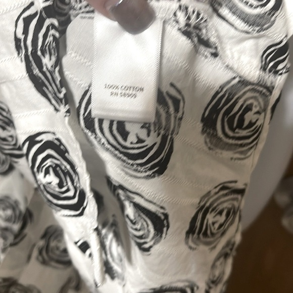 Allison Daley Black/White Button Up V Neck Shirt Size 3X w/Roll Tab sleeves - Picture 6 of 6